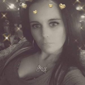 Meet your Posher, Nikki